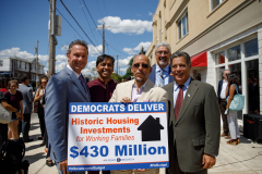 August 12, 2022: Senator Kearney and colleagues join Governor Tom Wolf and  housing advocates and stakeholders in Philadelphia to celebrate the critical $375 million investment in the 2022-23 budget addressing the affordable housing crisis.