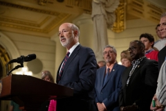 August 7, 2019: Senator Tim Kearney joins Gov. Wolf and U.S. Senator Bob Casey for a bipartisan event in remembrance of the victims of all gun violence and as a call-for-action after a weekend of mass shootings and a continued deaf-ear response from federal and state lawmakers to take up stricter gun laws.