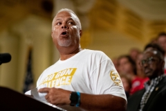 August 7, 2019: Senator Tim Kearney joins Gov. Wolf and U.S. Senator Bob Casey for a bipartisan event in remembrance of the victims of all gun violence and as a call-for-action after a weekend of mass shootings and a continued deaf-ear response from federal and state lawmakers to take up stricter gun laws.