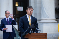 August 31, 2021: State Senators John Kane and Tim Kearney hosted an Overdose Awareness Day Vigil to honor lives lost to overdoses.