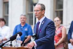 August 31, 2021: State Senators John Kane and Tim Kearney hosted an Overdose Awareness Day Vigil to honor lives lost to overdoses.
