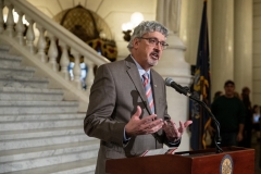 March 19, 2019: Senator Kearney participates in the Citizens’ Rally for Safety over Sunoco held in the Capitol Rotunda.
