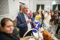 September 22, 2022: Senator Kearney hosts Senior Fair.