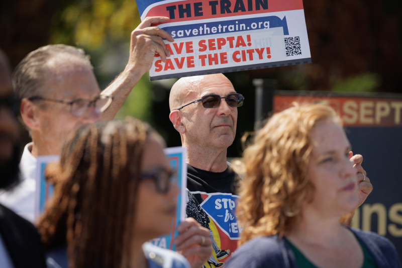 September 5, 2025 – Members of the Delaware County House and Senate legislative delegations, today held a press conference at the Lansdowne Avenue Trolley Station in Drexel Hill, PA to call on Pennsylvania Senate Republicans to return to the table and negotiate a sensible state budget that protects investments in public transit and delivers critical, fair funding to K-12 schools. 