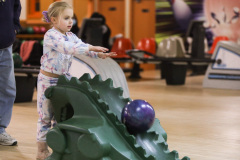 March 3, 2022: Senator Tim Kearney and Rep. Mike Zabel in partnership with Compeer of Suburban Philadelphia hosted a Veteran and Family Bowling Night.