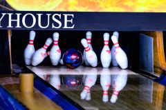 March 3, 2022: Senator Tim Kearney and Rep. Mike Zabel in partnership with Compeer of Suburban Philadelphia hosted a Veteran and Family Bowling Night.