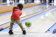 March 3, 2022: Senator Tim Kearney and Rep. Mike Zabel in partnership with Compeer of Suburban Philadelphia hosted a Veteran and Family Bowling Night.