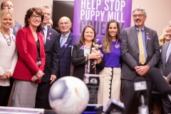 October 22, 2019: Supporters of Victoria’s Law, a bill to end the puppy mill industry in Pennsylvania, were joined in the Capitol today by three-time Olympic gold medalist Heather Mitts, a defender for the U.S. Women’s National Team and an animal advocate.  Mitts, a native of Ohio, now lives in Delawary County.