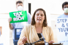 August 26, 2021: Senators Kearney and Cappelletti  held a rally in front of the Delaware County Courthouse in Media with We the People and  For Our Future to call for release of idled American Rescue Plan Funds to help the vulnerable and rebuild the economy.