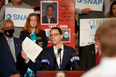April 4, 2022: April 2022 marks the official 21st anniversary of Sexual Assault Awareness Month.  I proudly stood with Gov. Tom Wolf, Attorney General Josh Shapiro, state Rep. Mark Rozzi, Marci Hamilton, Founder and CEO of CHILD USA, and all abuse survivors to advocate for the Senate to pass House Bill 951.